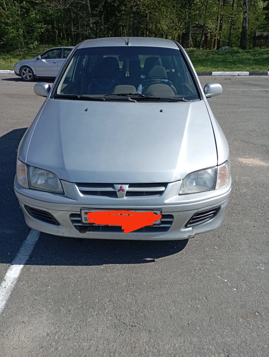 Mitsubishi Space Star I, 1999