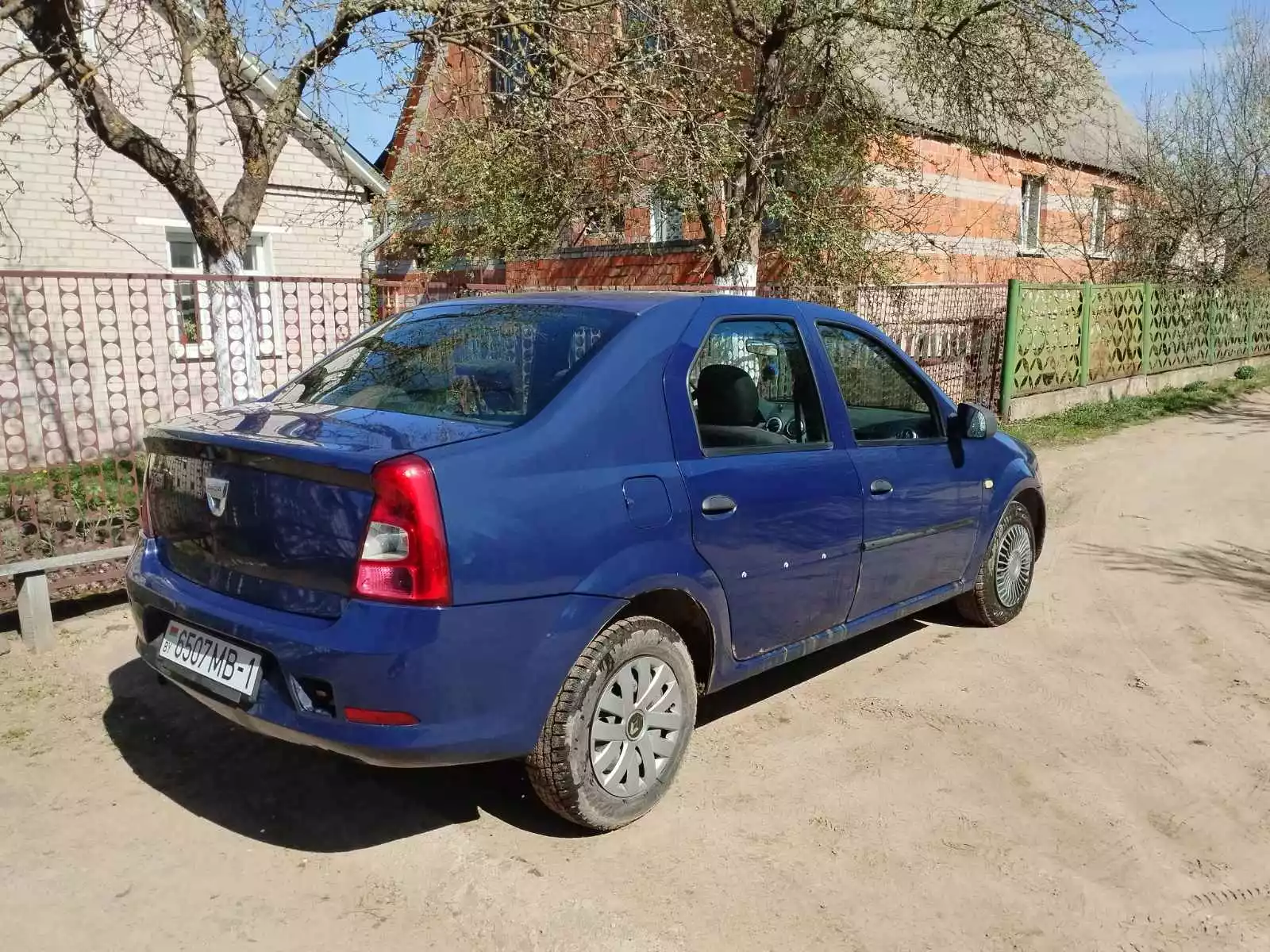 Dacia Logan I, 2008