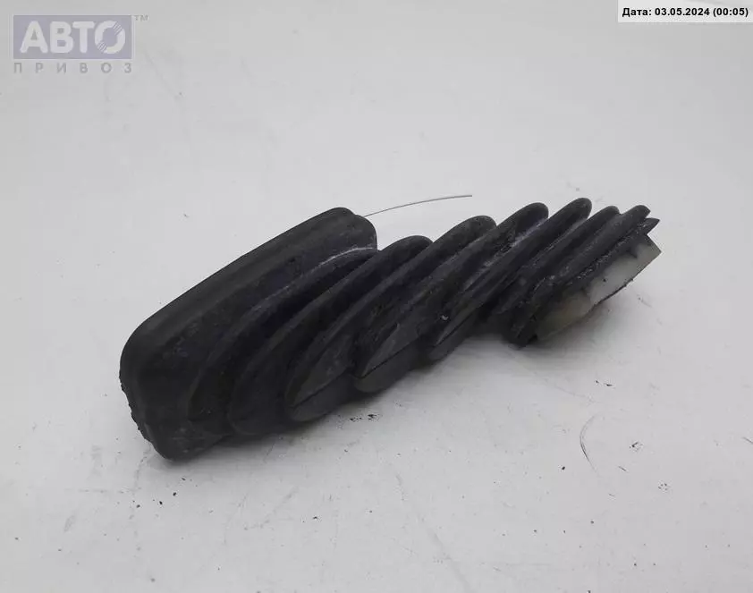 Уплотнитель к Skoda  2006