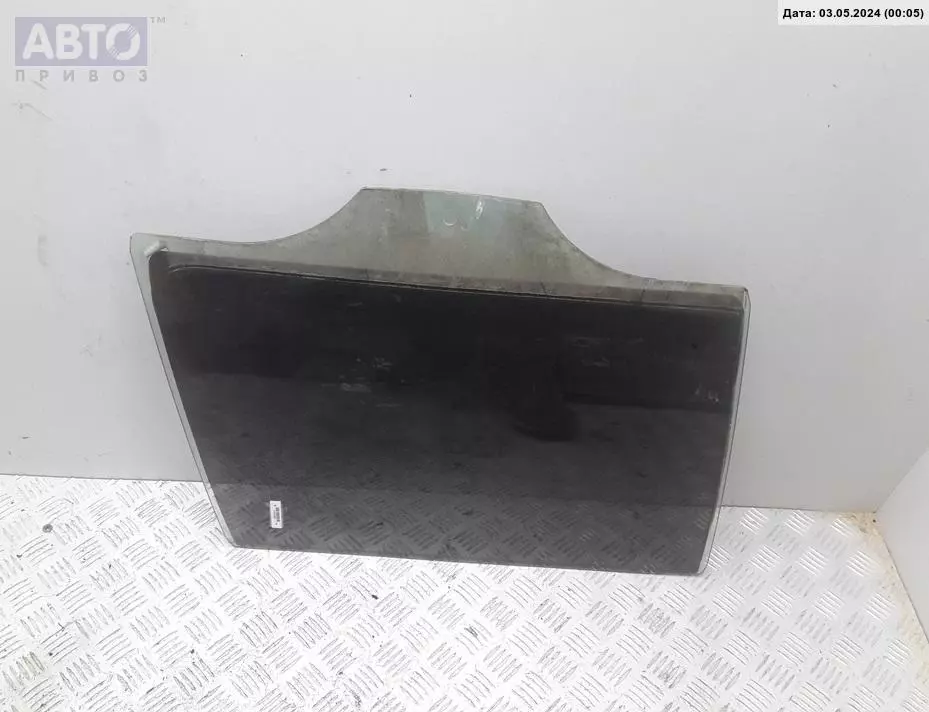 Стекло кузовное боковое левое  к Skoda  2006