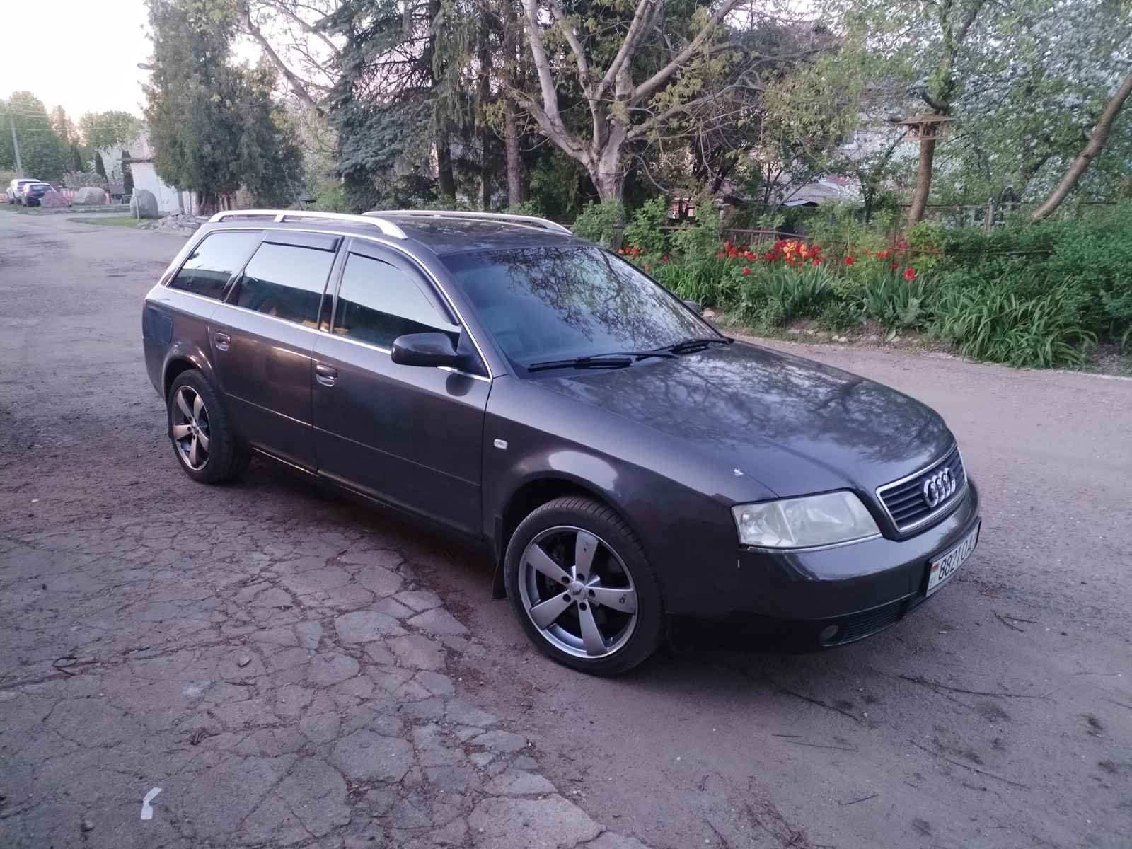 Audi A6 II (C5), 2001