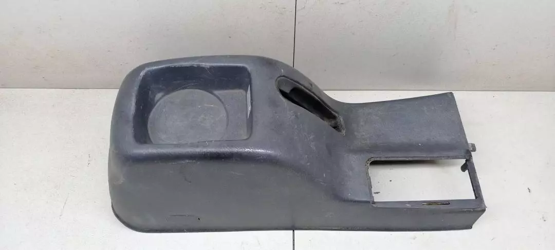 Подлокотник к Daewoo Lanos 1999