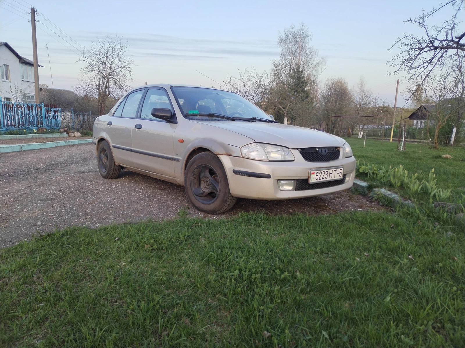 Mazda 323 VI (BJ), 1998
