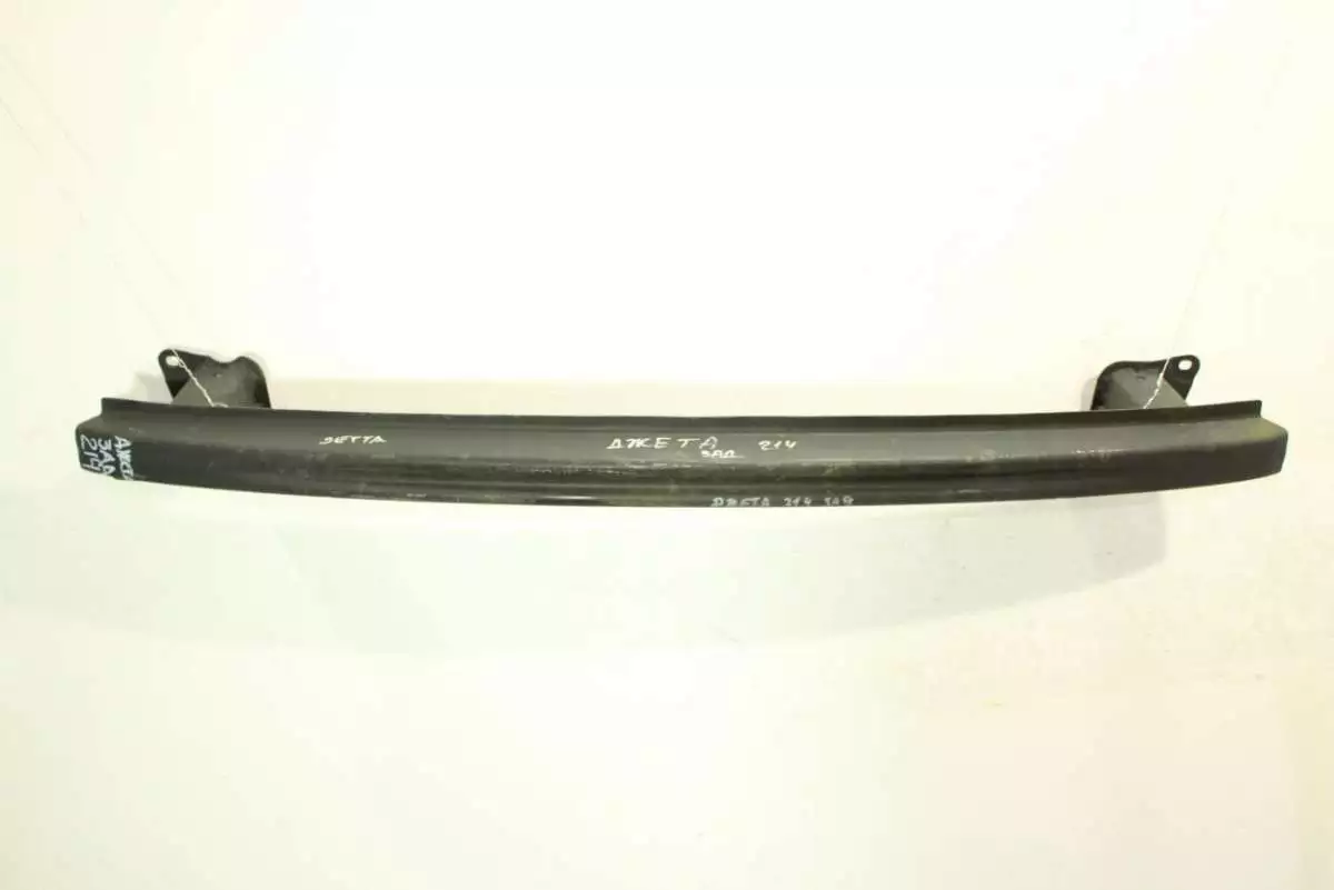 Усилитель бампера к Volkswagen Jetta 2006