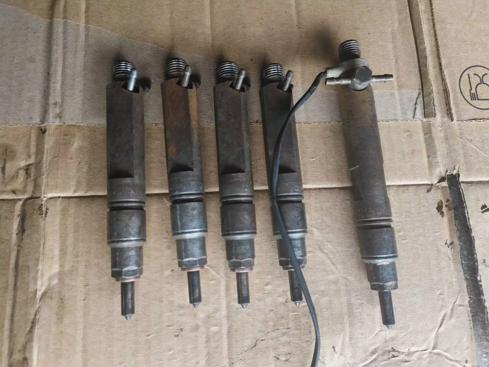 Форсунка к Audi 100 1993
