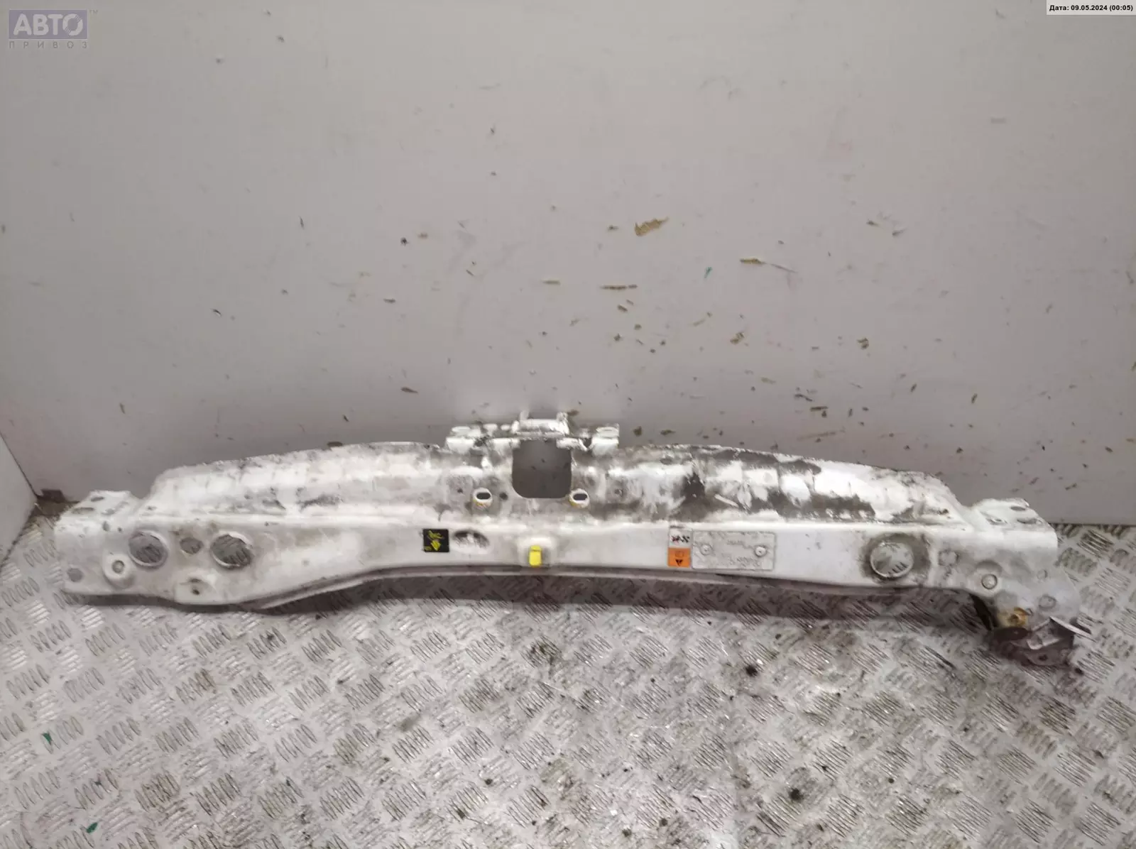 Планка под капот к Ford Transit 2006