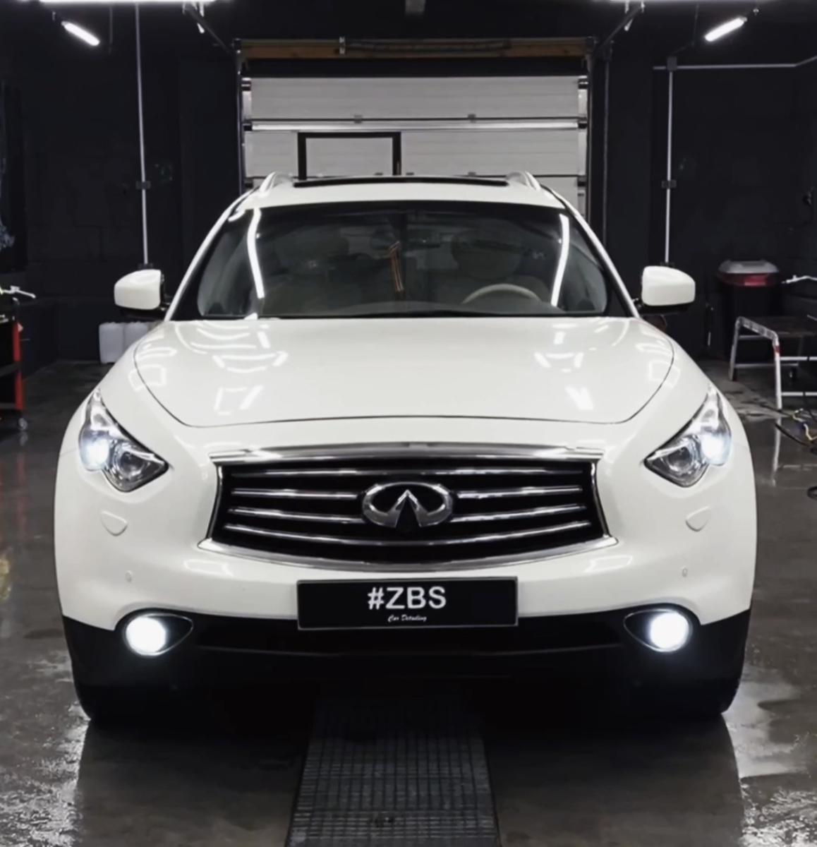 Infiniti FX II (S51) Рестайлинг, 2013