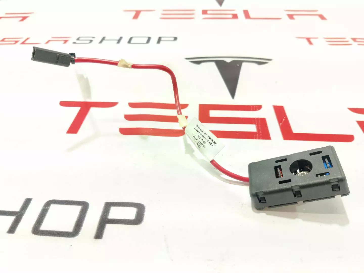 Антенна  к Tesla Model S 2021
