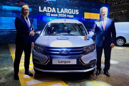 АВТОВАЗ возобновил серийный выпуск Lada Largus