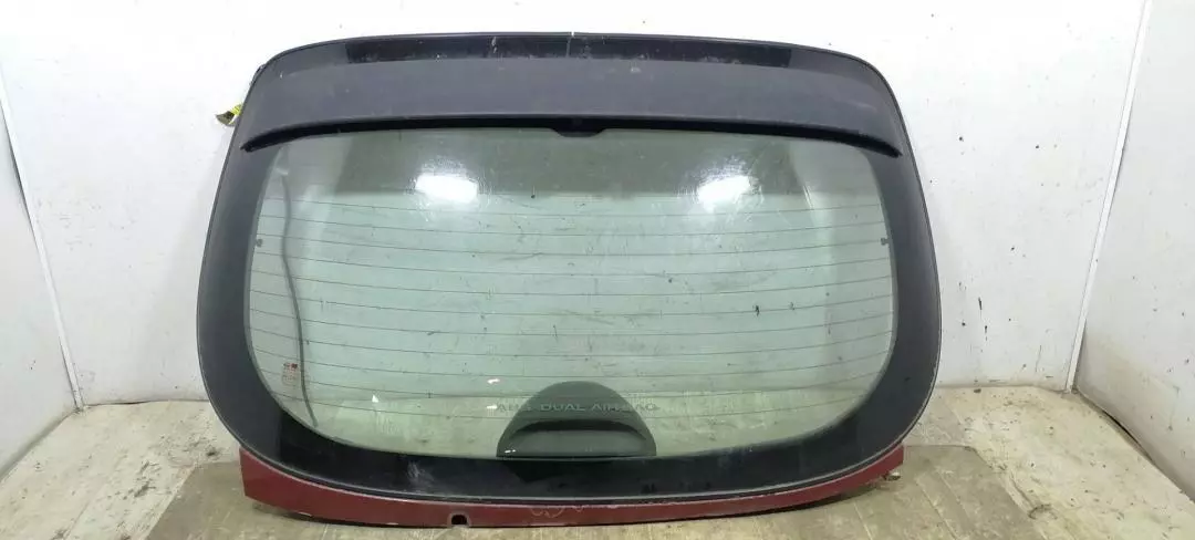 Стекло заднее к Daewoo Lanos 1999