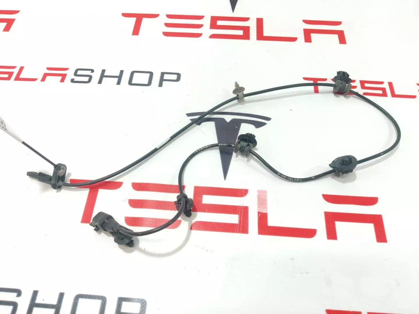 Датчик ABS к Tesla Model S 2021