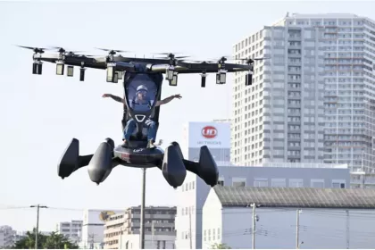 Над Токио впервые поднялся в воздух «летающий автомобиль» Hexa