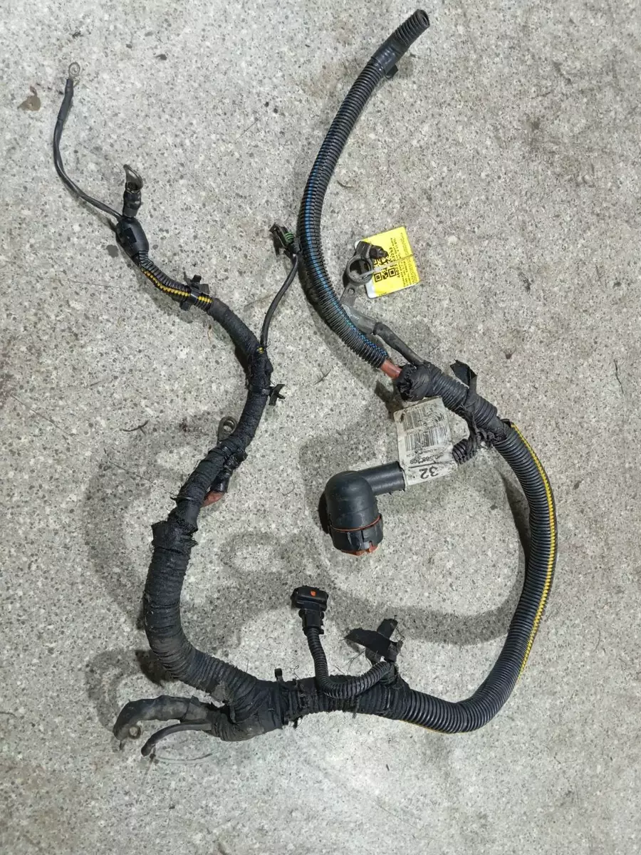 Проводка двигателя к Opel Astra 2004