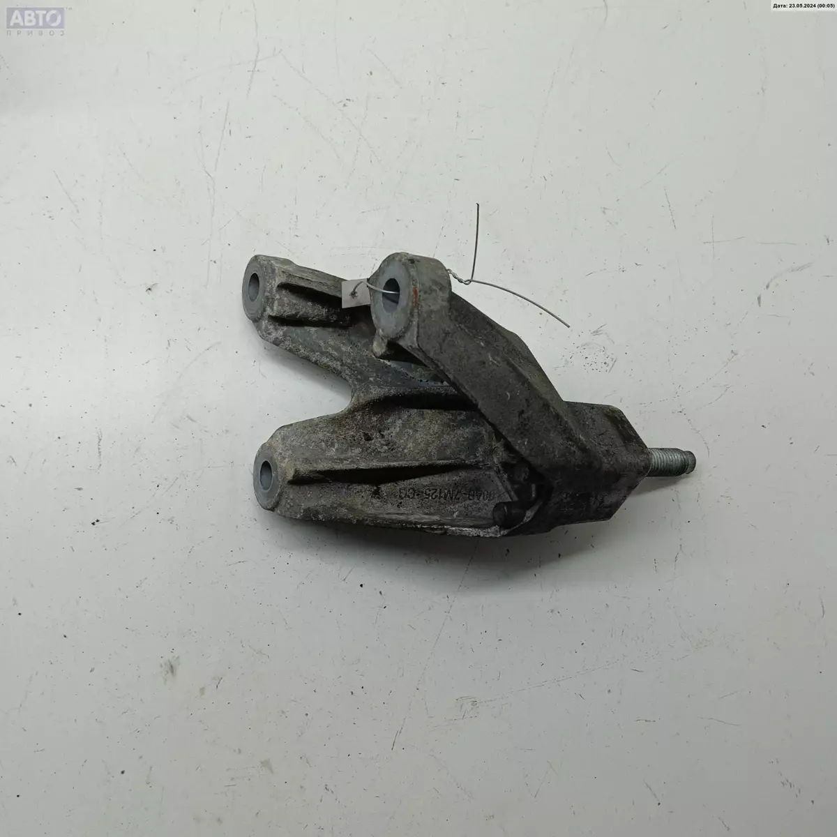 Кронштейн КПП к Ford Focus 2003