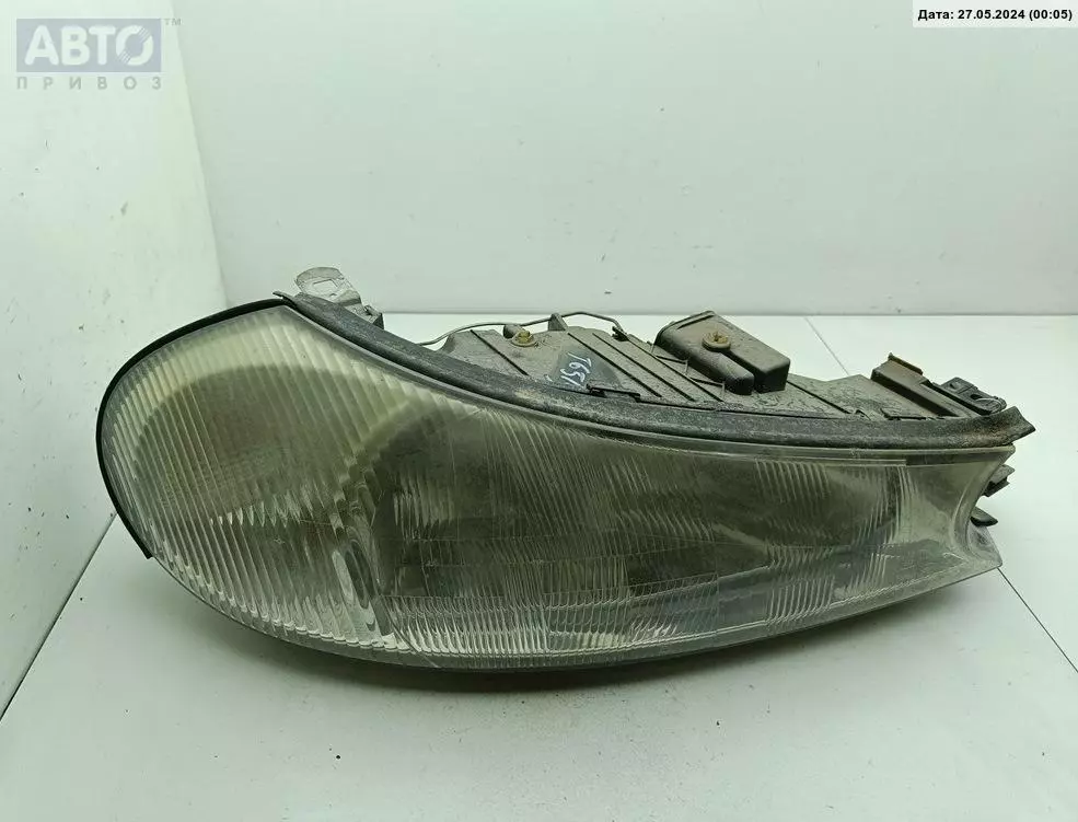 Фара правая к Ford Mondeo 1999