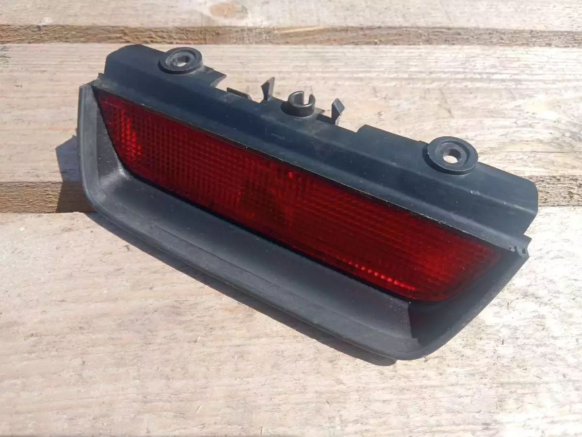 Стоп-сигнал к Honda Jazz 2003