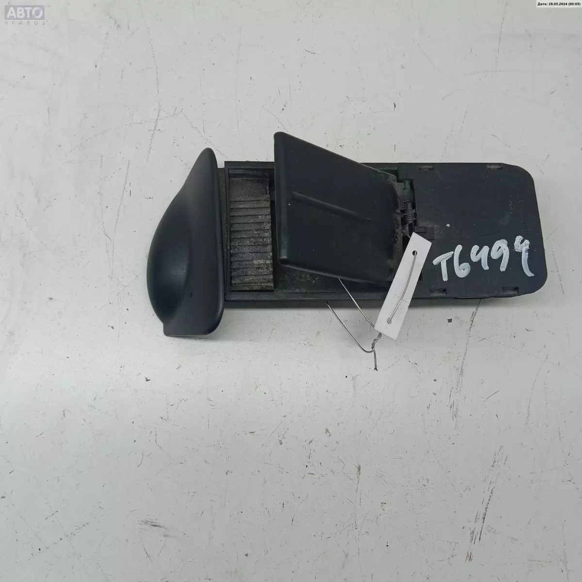 Пепельница к Ford Focus 2001
