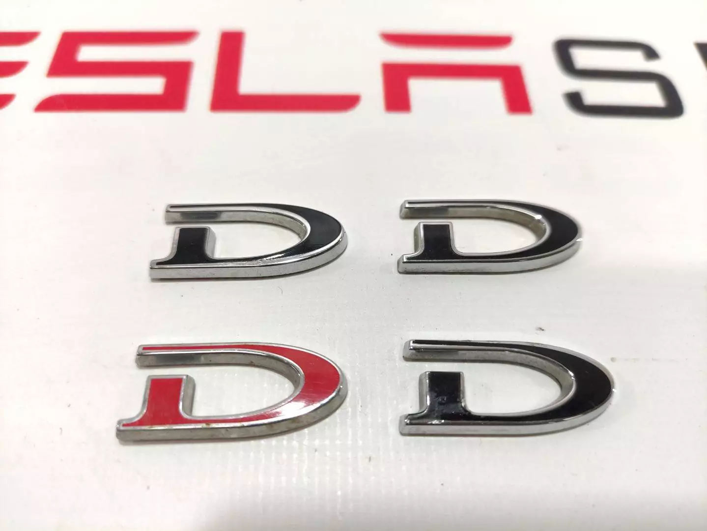 Эмблема к Tesla Model S 2019