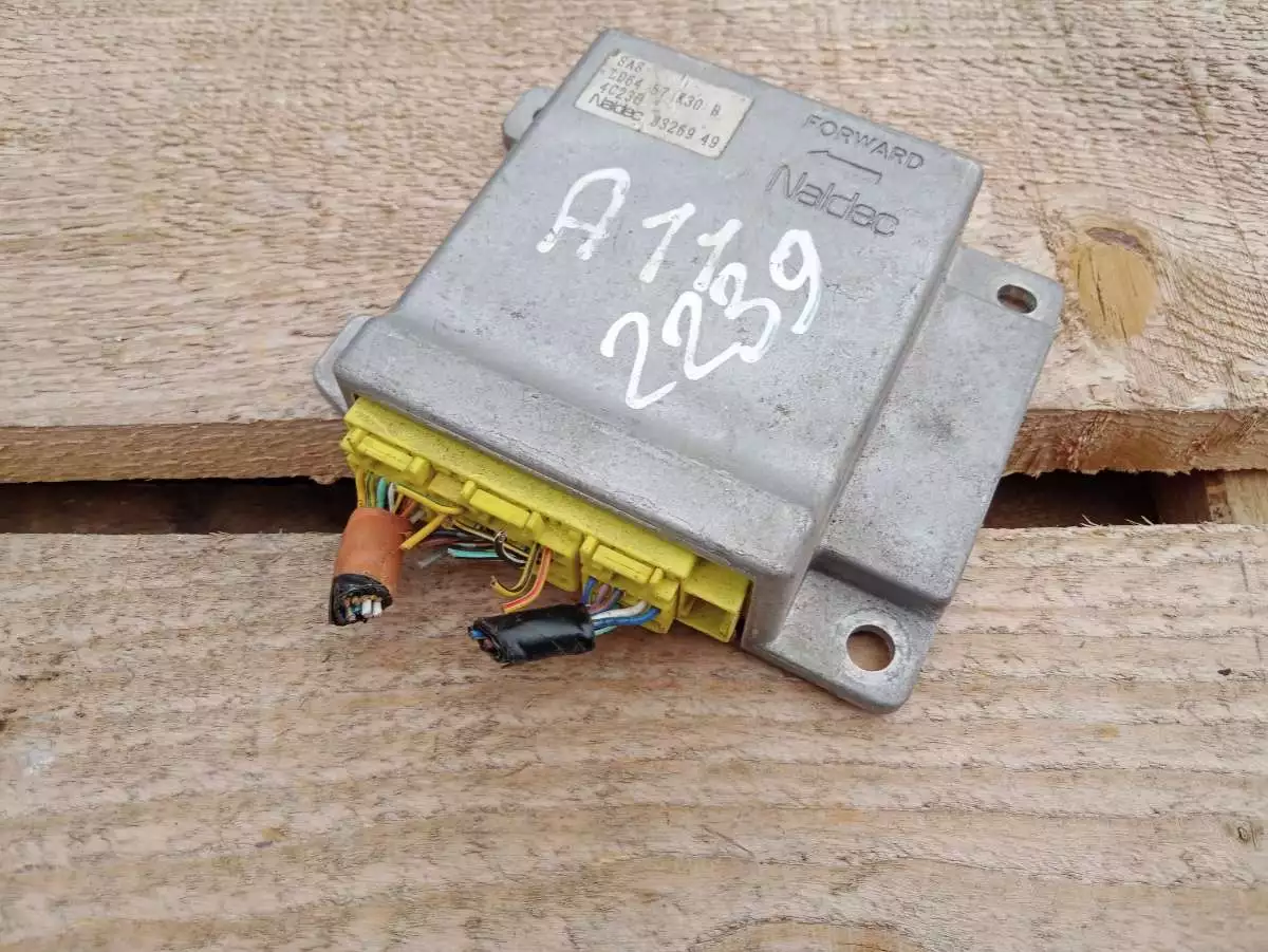 Блок AirBag к Mazda MPV 2003