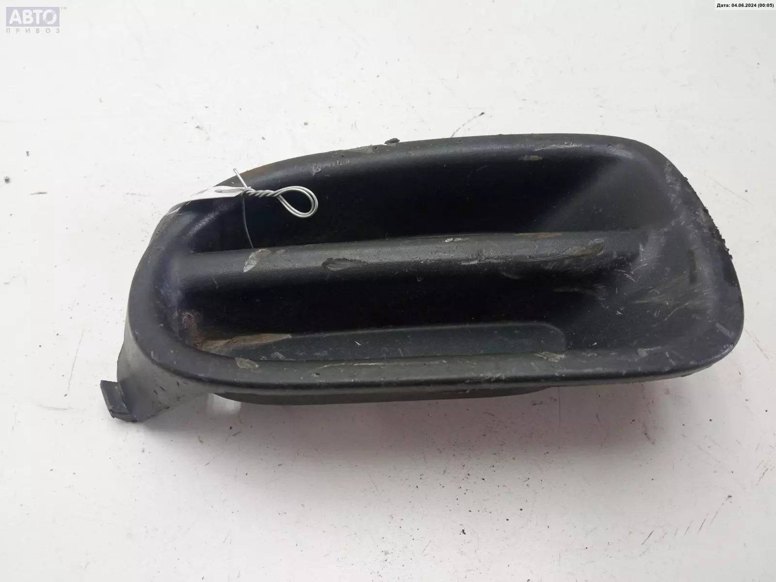 Решетка бампера к Nissan Almera 2001