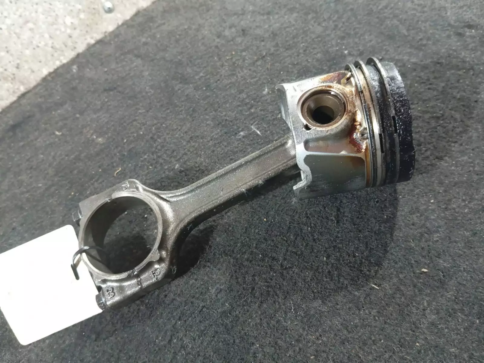 Поршень к Opel Corsa 2013
