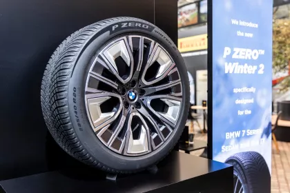 BMW Group и Pirelli представили зимние шины P Zero Winter 2