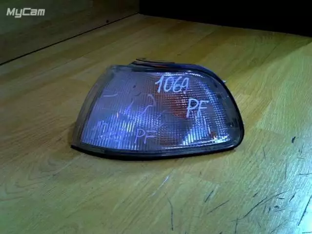 Поворотник левый к Hyundai Pony 1992