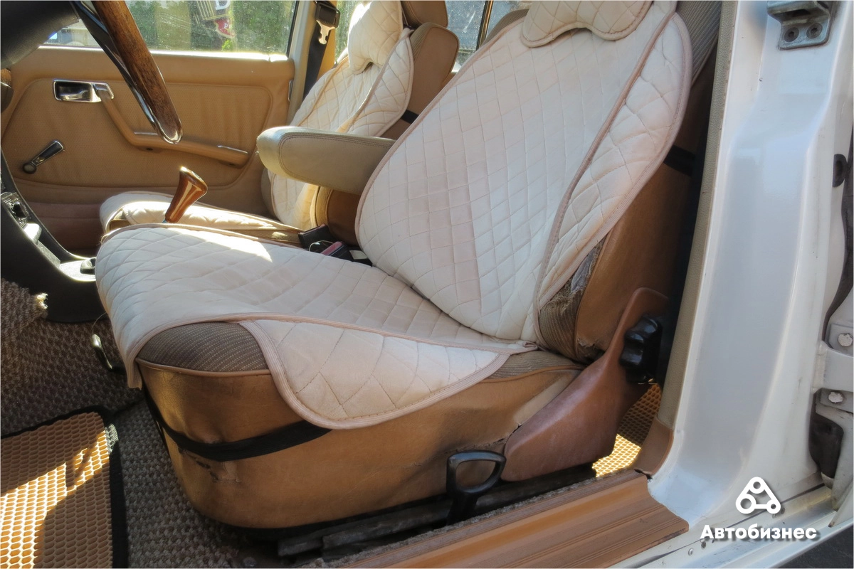 Водительское кресло Mercedes-Benz W123