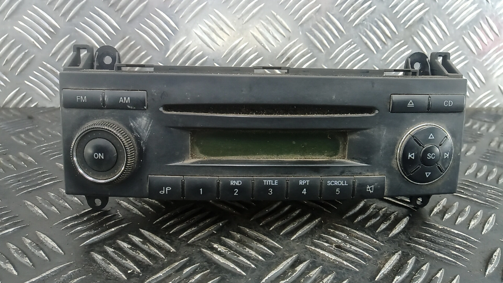Магнитола к Volkswagen  2010