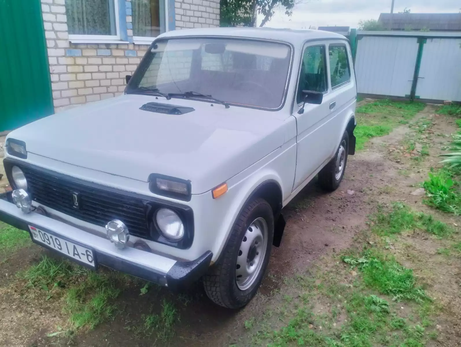 2004г. LADA (ВАЗ) 2121 (4x4) I Рестайлинг 1.7л. купить с пробегом в г. Могилёв - 14761419