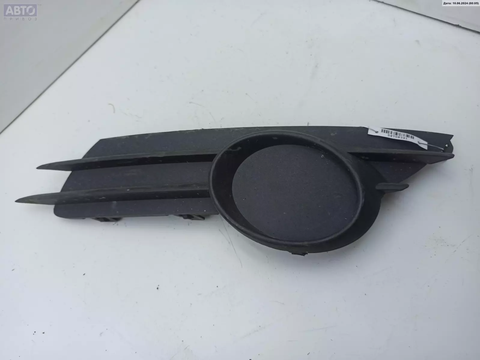 Решетка бампера к Opel Corsa 2009