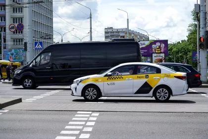 Uber BY – теперь Fasten: Яндекс.Такси масштабировала бизнес