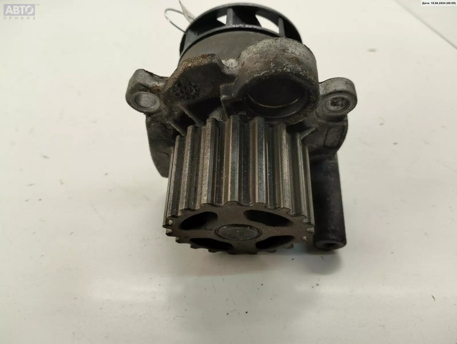 Помпа к Volkswagen Touran 2003