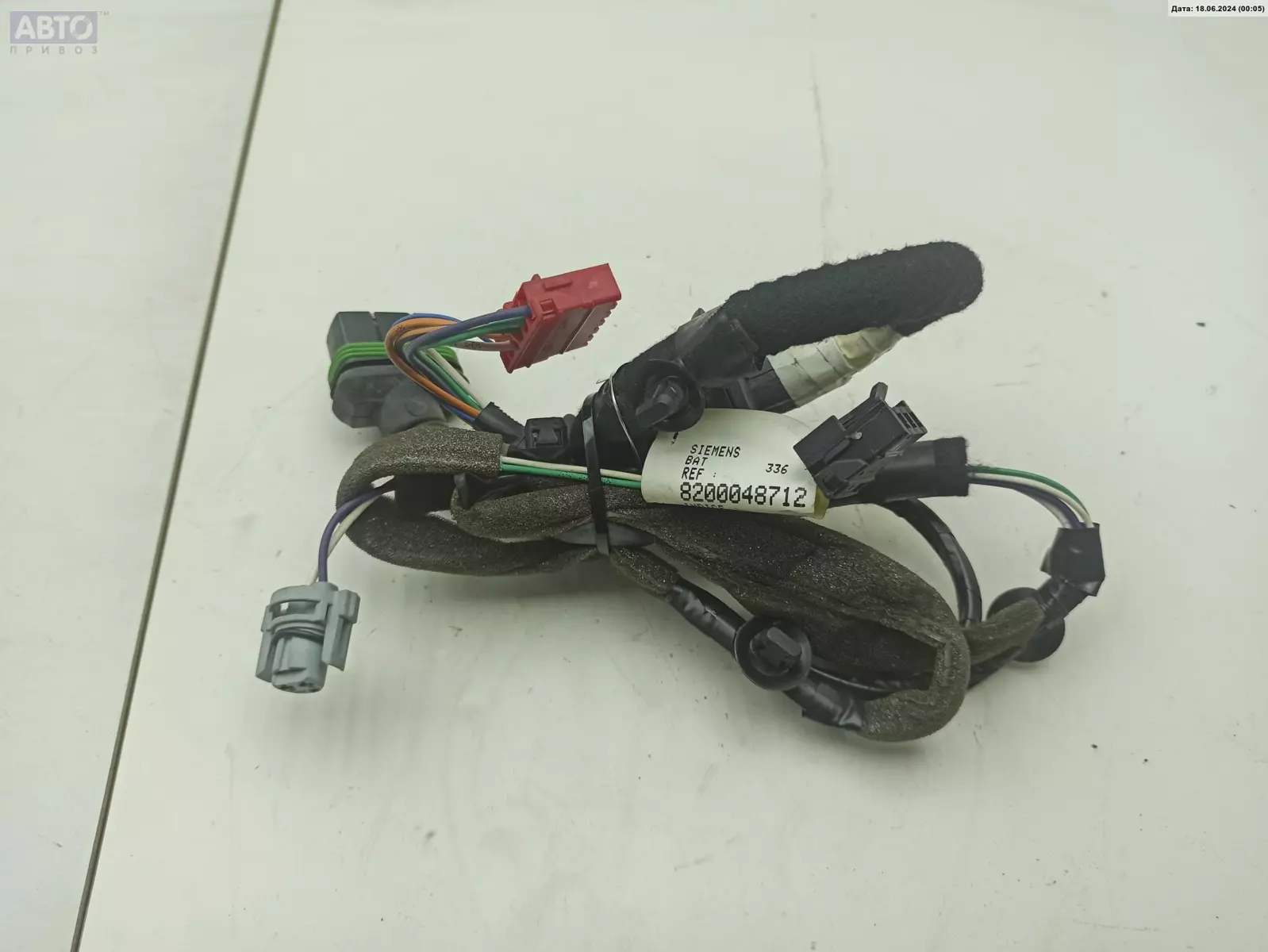 Проводка двери к Renault Scenic 2000