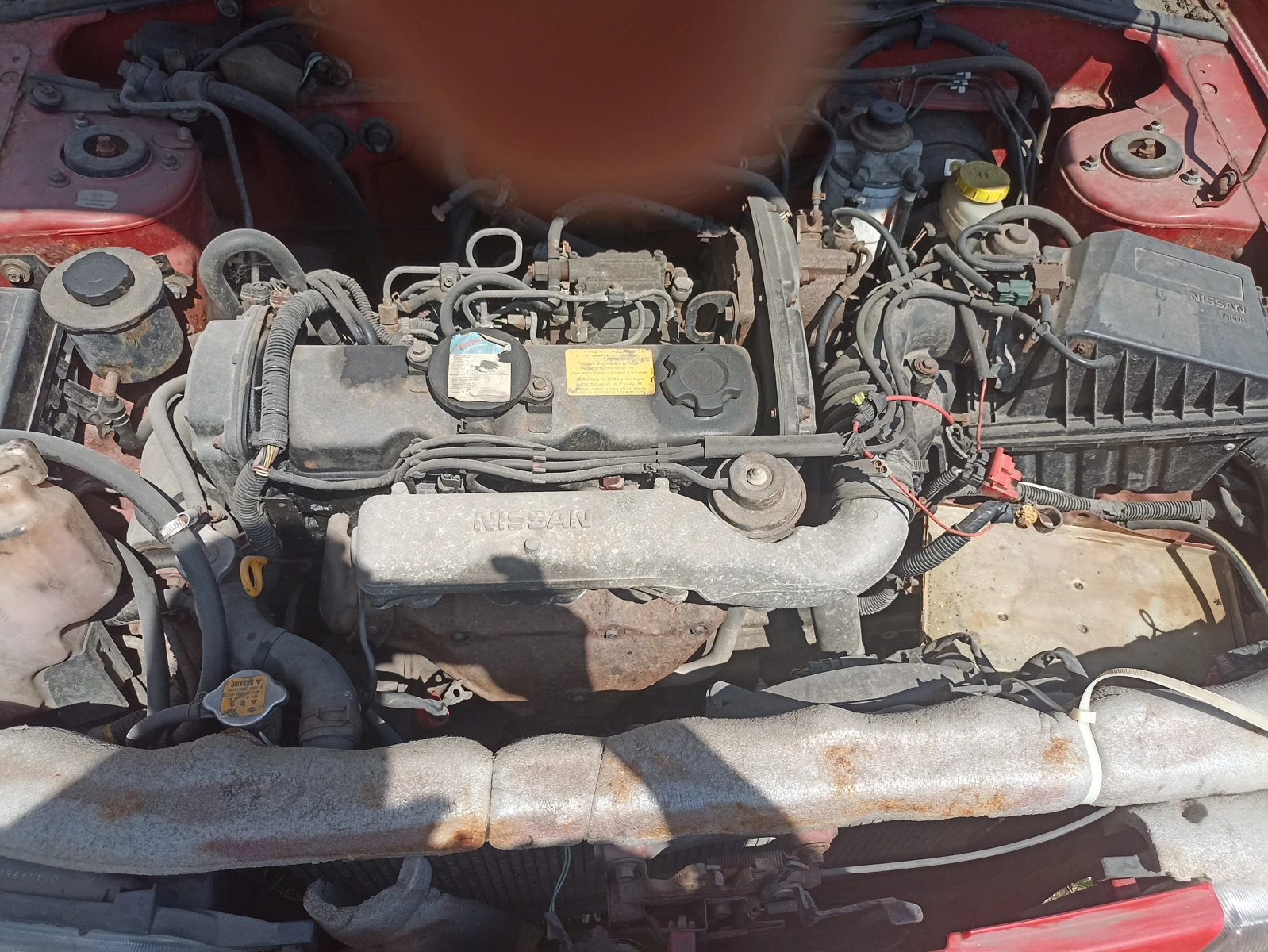 Двигатель к Nissan Almera 2000