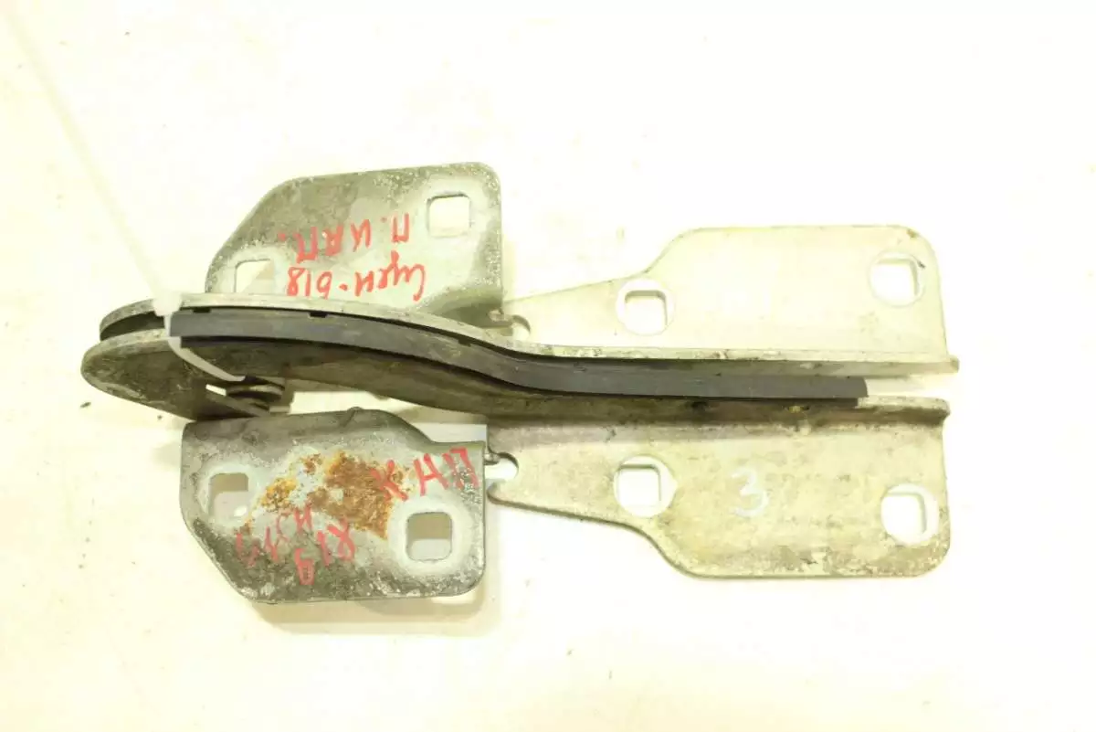 Петля капота к Renault Scenic 2002
