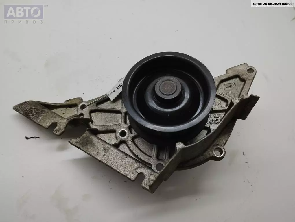 Помпа к Audi A6 1997