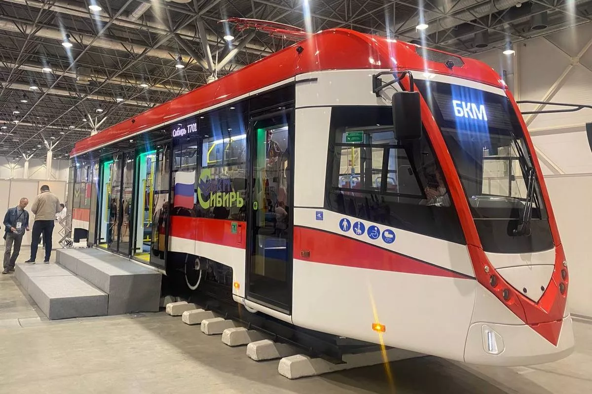 «БКМ Холдинг» поставит 20 новых трамваев модели Т701 в Новосибирск уже в этом году