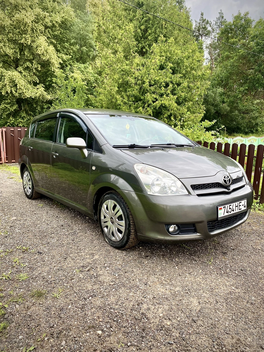 Toyota Corolla Verso I Рестайлинг, 2005