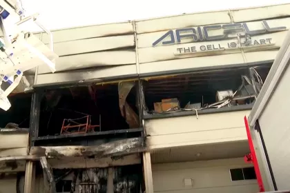 Пожар на заводе Aricell возник после взрыва аккумуляторов