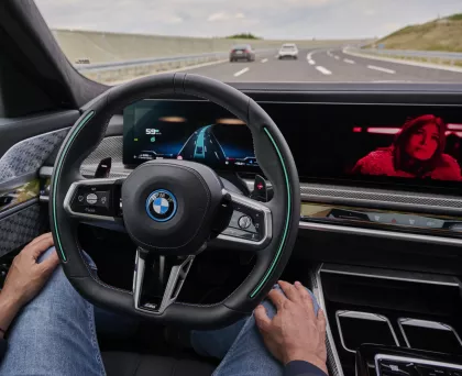 В новом BMW 7 внедрили сразу две беспилотные системы: 2-го и 3-го уровней