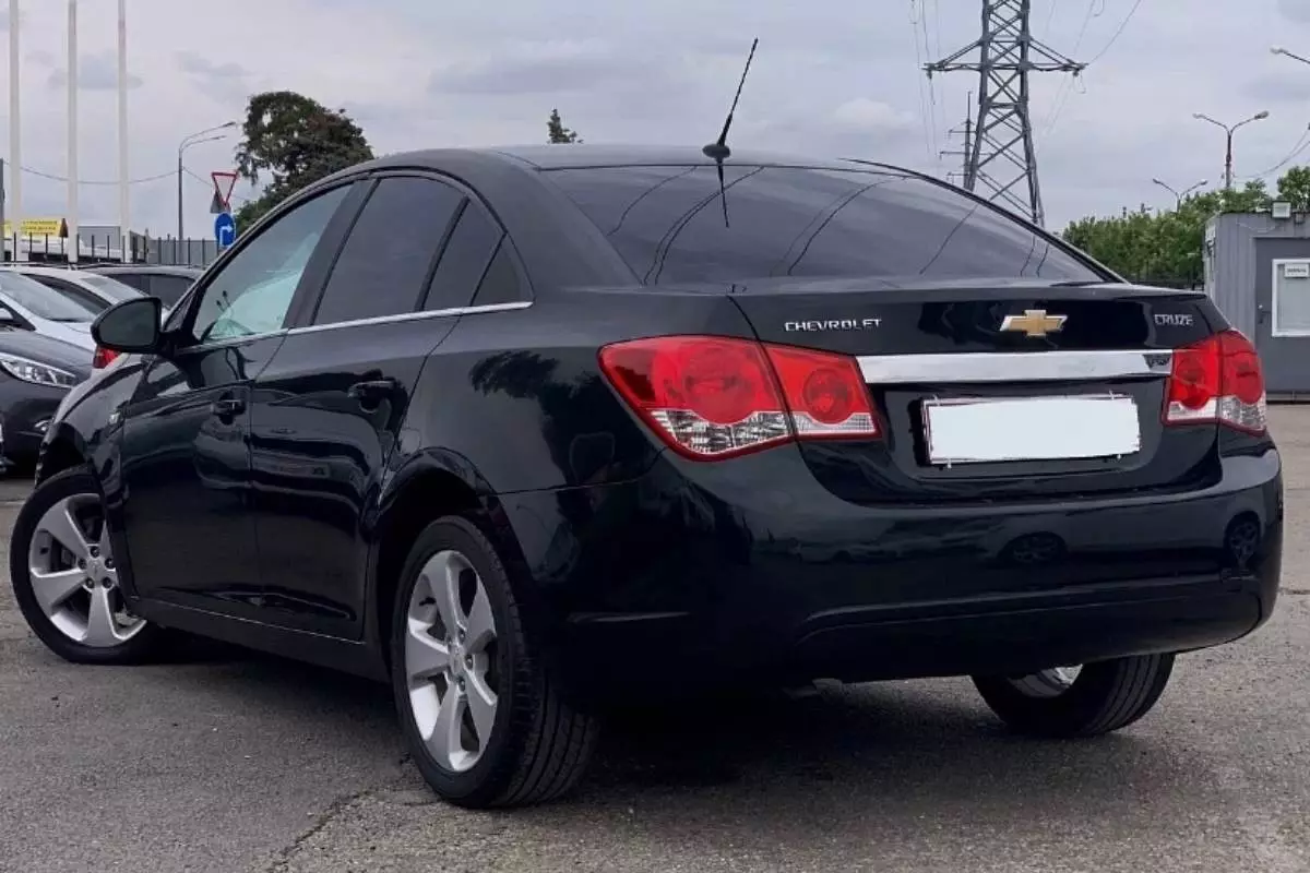 Владелец продавал Chevrolet Cruz за «крипту» и очень об этом пожалел