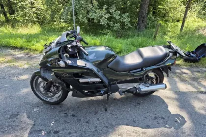 Мотоцикл Honda опрокинулся в Речицком районе – пострадала пассажир