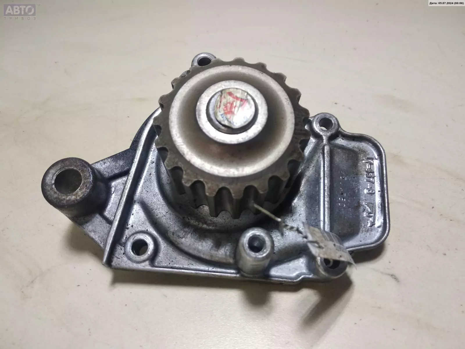 Помпа к Honda Civic 1996
