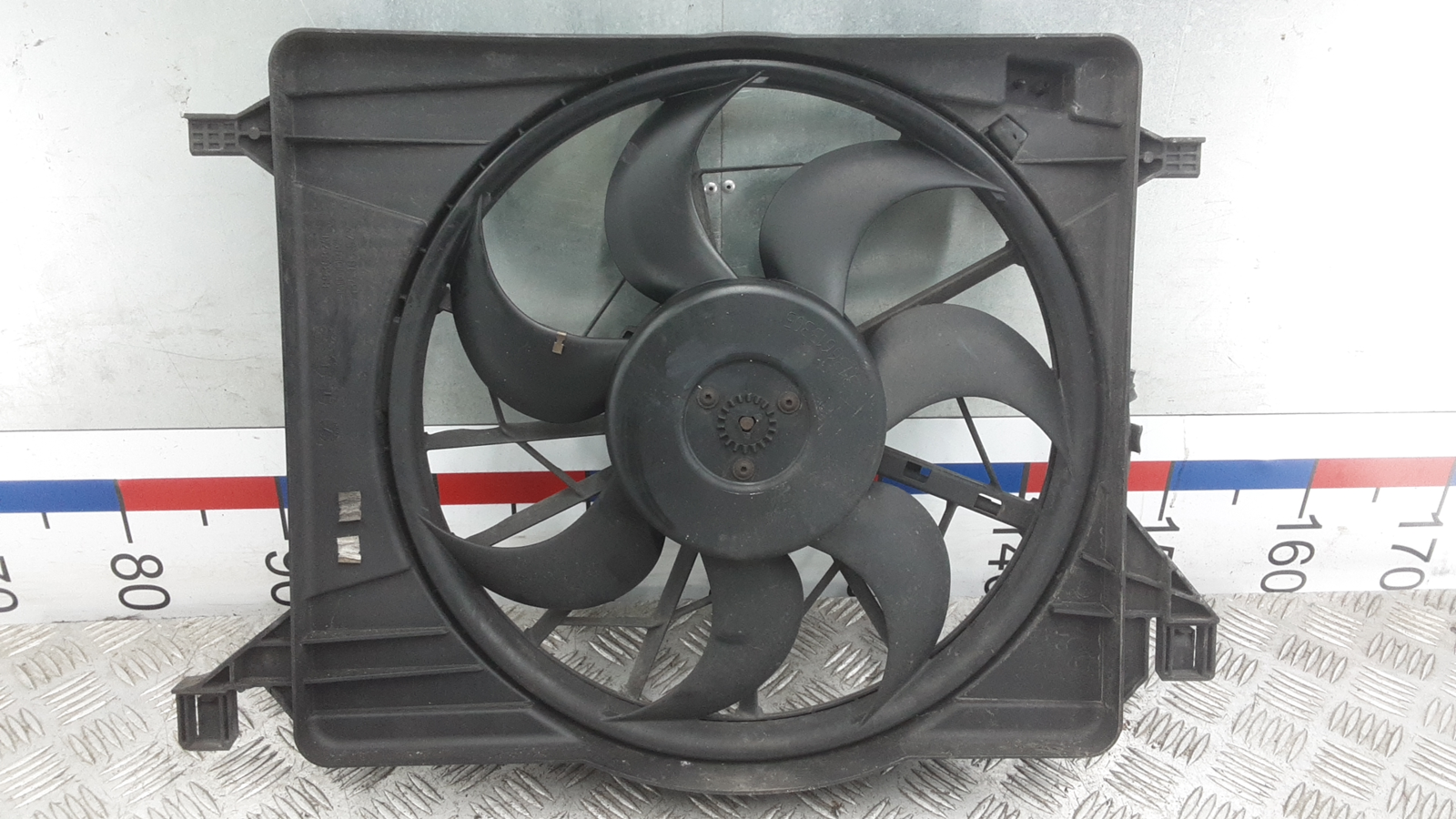 Вентилятор радиатора к Ford Focus 2006