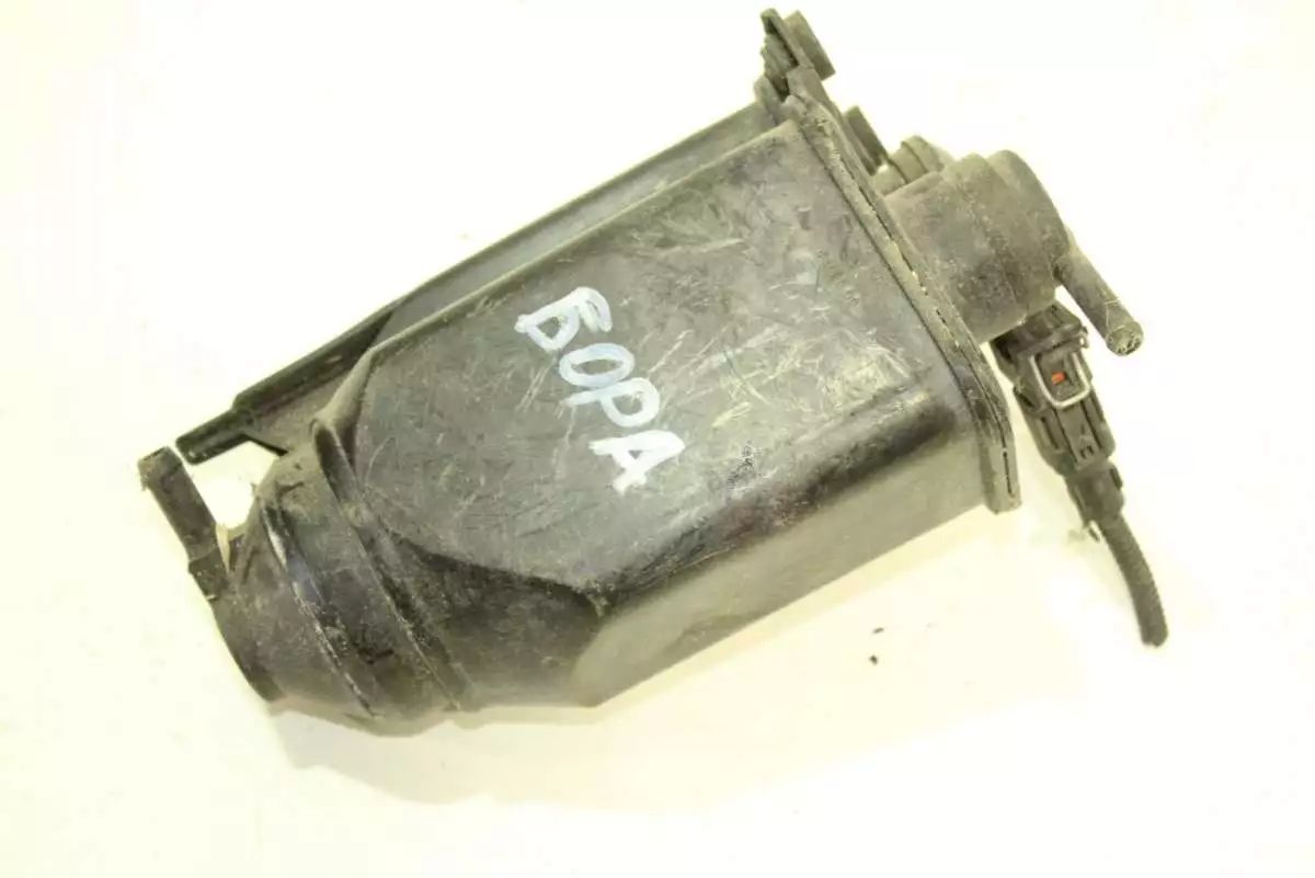 Адсорбер к Volkswagen Bora 1998