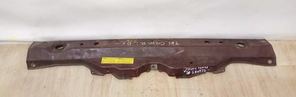 Рамка капота к Toyota Camry 2002