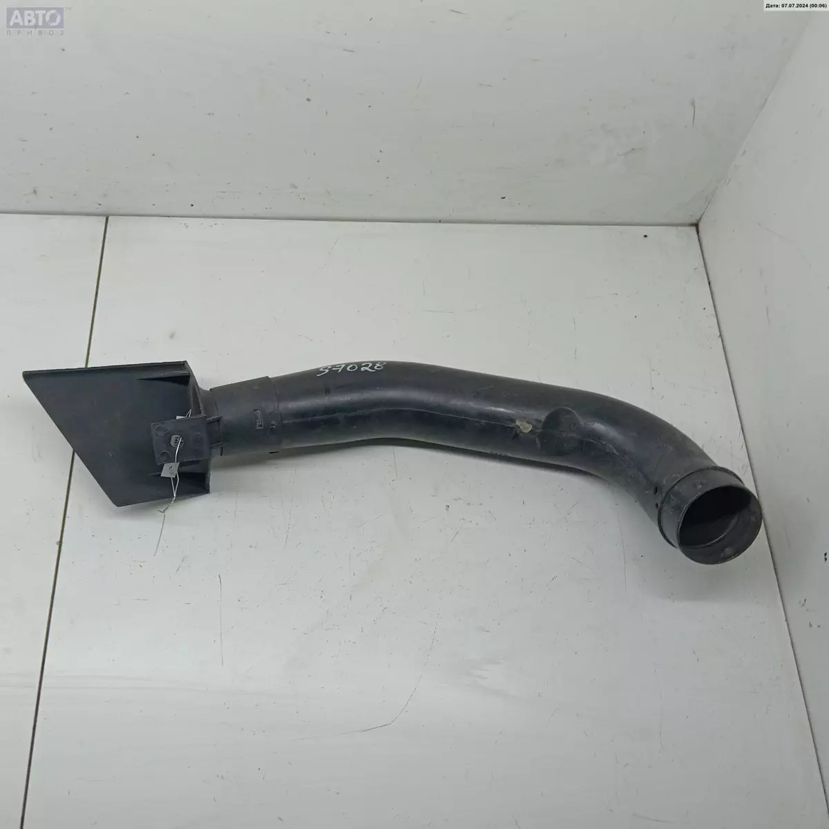 Воздухозаборник к Ford Mondeo 2002