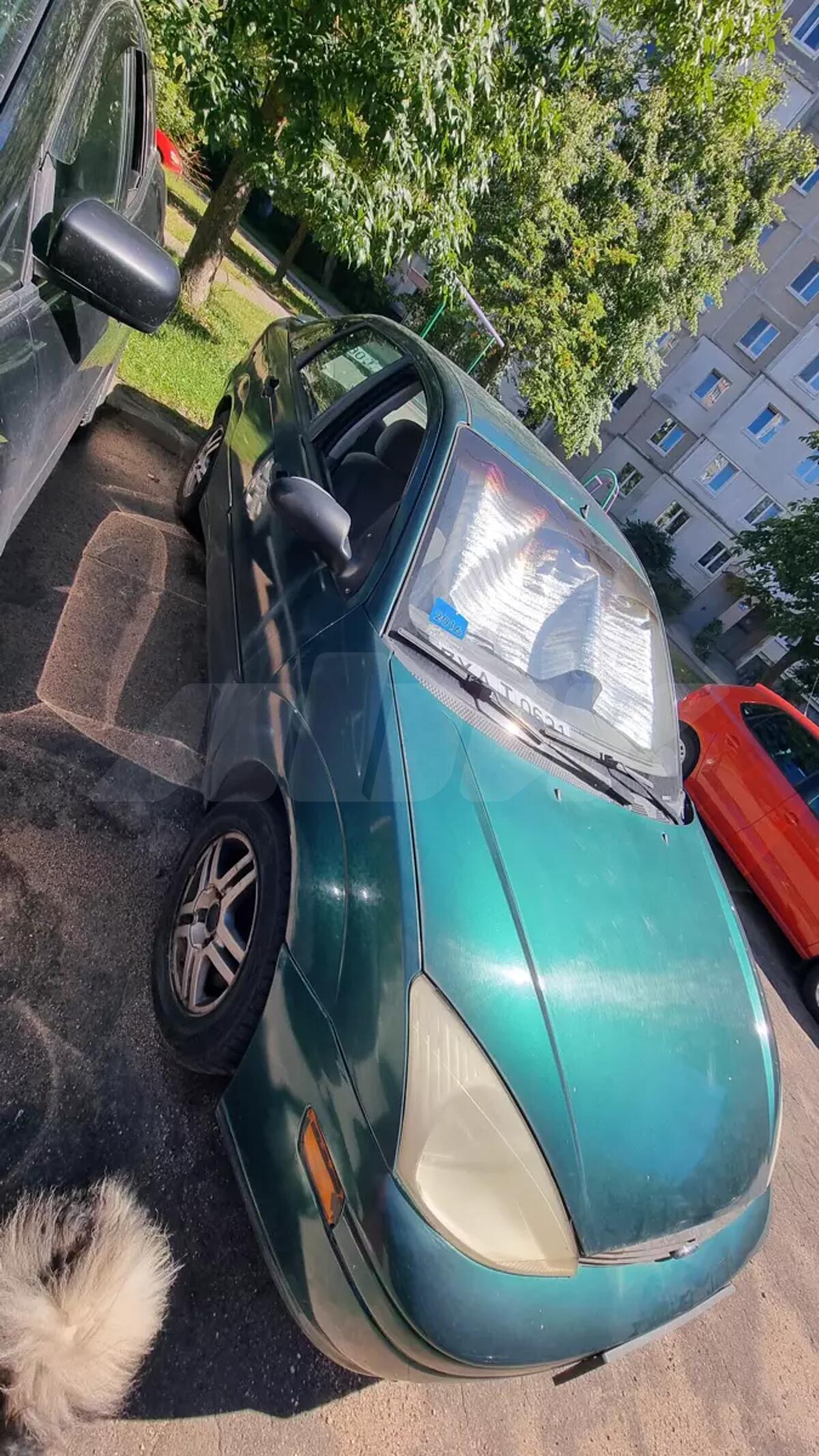 Ford Focus (North America) I, 2001