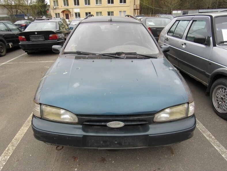 Ford Mondeo I, 1996